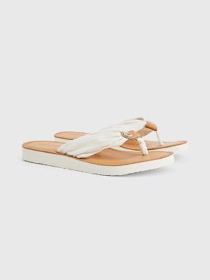 Tommy Hilfiger Essential Deri Footbed Flip-Flops Sandalet Kadın Beyaz | TH213KVB