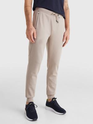 Tommy Hilfiger Tech Essentials Joggers Pantolon Erkek Bej Rengi | TH406JCW