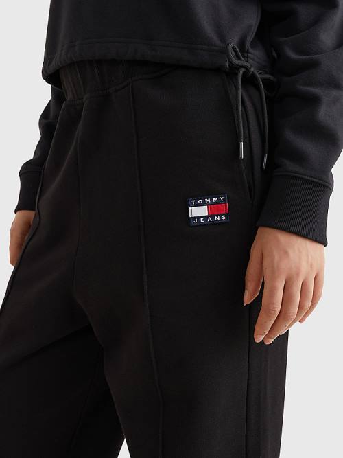 Tommy Hilfiger Badge Relaxed Fit Cuffed Joggers Pantolon Kadın Siyah | TH639YST