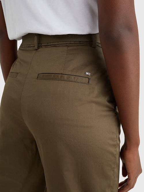 Tommy Hilfiger Belted Belli Tapered Leg Chinos Pantolon Kadın Haki | TH457UCD