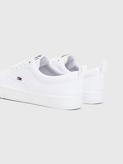 Tommy Hilfiger Classics Low-Top Pamuklu Spor Ayakkabı Kadın Beyaz | TH639ATM