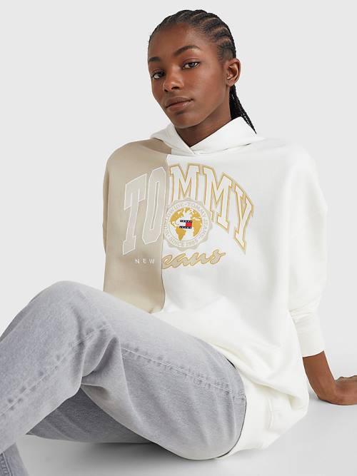 Tommy Hilfiger Colour-Blocked Oversized Varsity Kapüşonlu Sweatshirt Kadın Bej Rengi | TH860NUA