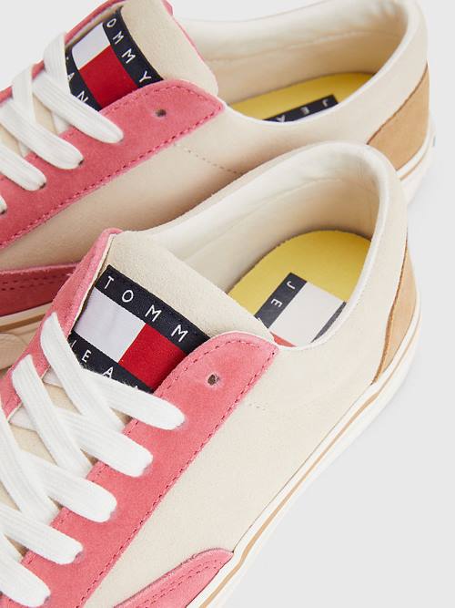 Tommy Hilfiger Colour-Blocked Süet Low Top Spor Ayakkabı Kadın Bej Rengi | TH865STZ