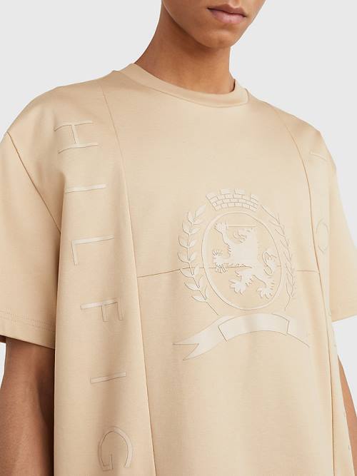 Tommy Hilfiger Crest Tonal Logo Tişört Erkek Bej Rengi | TH270PCD