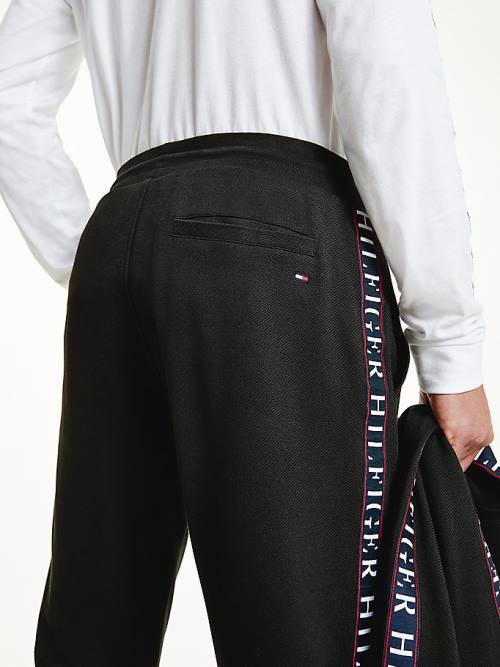 Tommy Hilfiger Drawstring Logo Tape Joggers Pantolon Erkek Siyah | TH365ARJ