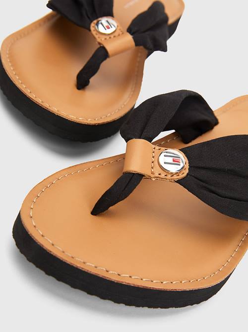 Tommy Hilfiger Essential Deri Footbed Flip-Flops Sandalet Kadın Siyah | TH820XOE