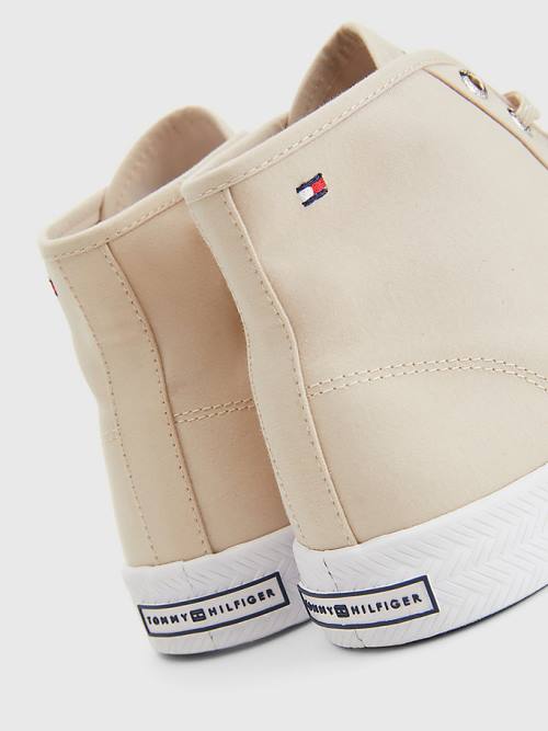 Tommy Hilfiger Essential High-Top Spor Ayakkabı Kadın Bej Rengi | TH214OMN