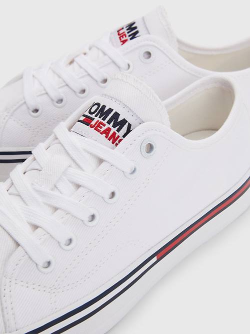 Tommy Hilfiger Essential Low-Top Kanvas Spor Ayakkabı Kadın Beyaz | TH659WYE