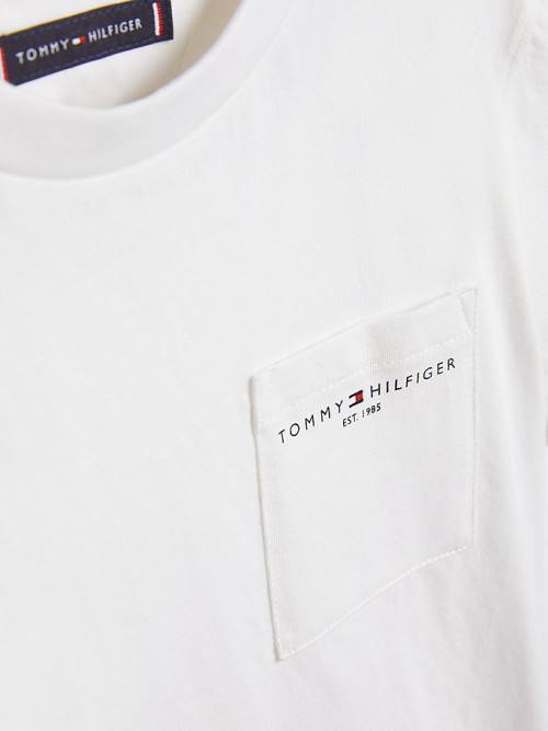 Tommy Hilfiger Essential Pocket Tişört Erkek Çocuk Beyaz | TH160CSA