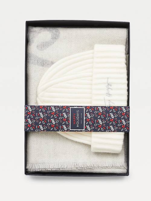 Tommy Hilfiger Fresh Scarf And Beanie Gift Set Şapka Kadın Gri | TH971HLW