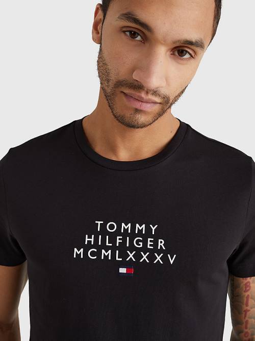 Tommy Hilfiger Graphic Logo Tişört Erkek Siyah | TH361WIH