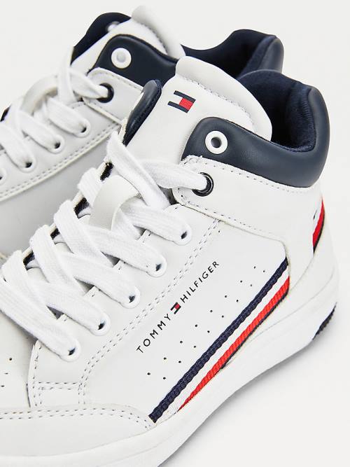 Tommy Hilfiger High-Top Dantel-Up Spor Ayakkabı Erkek Çocuk Beyaz | TH361YPI