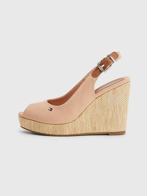 Tommy Hilfiger Iconic Arkası Açık Espadril High Heel Wedges Sandalet Kadın Bej Rengi | TH259HWN