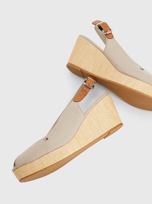 Tommy Hilfiger Iconic Arkası Açık Espadril Wedges Sandalet Kadın Bej Rengi | TH754UNL