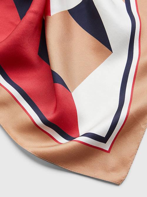 Tommy Hilfiger Iconic Monogram Silk Bandana Fular Kadın Bej Rengi | TH156UHN