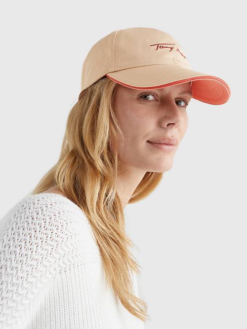 Tommy Hilfiger Iconic Signature Logo Cap Şapka Kadın Bej Rengi | TH730VFK