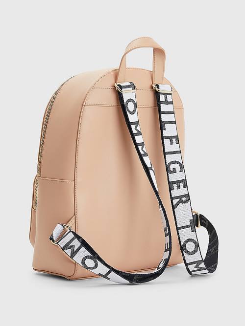 Tommy Hilfiger Iconic Signature Plaque Backpack Çanta Kadın Bej Rengi | TH875QEH