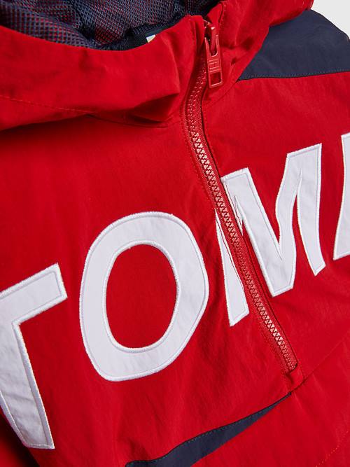 Tommy Hilfiger Kukuletalı Logo Chicago Windbreaker Ceket Kiz Çocuk Kırmızı | TH920DBS