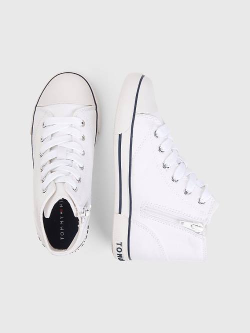 Tommy Hilfiger Logo High-Top Dantel-Up Spor Ayakkabı Erkek Çocuk Beyaz | TH256EYP