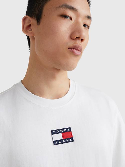 Tommy Hilfiger Organic Pamuklu Badge Tişört Erkek Beyaz | TH820SGC