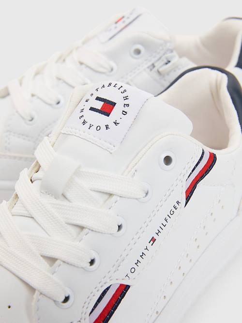 Tommy Hilfiger Signature Tape Dantel-Up Spor Ayakkabı Erkek Çocuk Beyaz | TH062YBA