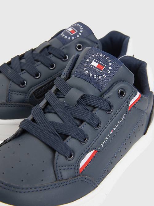 Tommy Hilfiger Signature Tape Dantel-Up Spor Ayakkabı Erkek Çocuk Mavi | TH619BVD