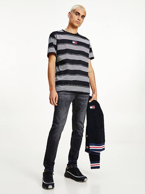 Tommy Hilfiger Stripe Badge Relaxed Fit Tişört Erkek Siyah | TH469MDY