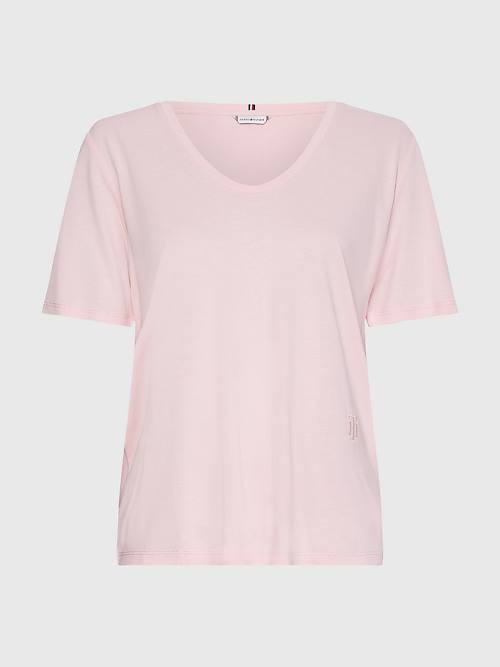 Tommy Hilfiger Sueded Scoop Neck Relaxed Tişört Kadın Pembe | TH420TRP