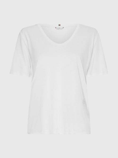 Tommy Hilfiger Sueded Scoop Neck Relaxed Tişört Kadın Beyaz | TH839YKR