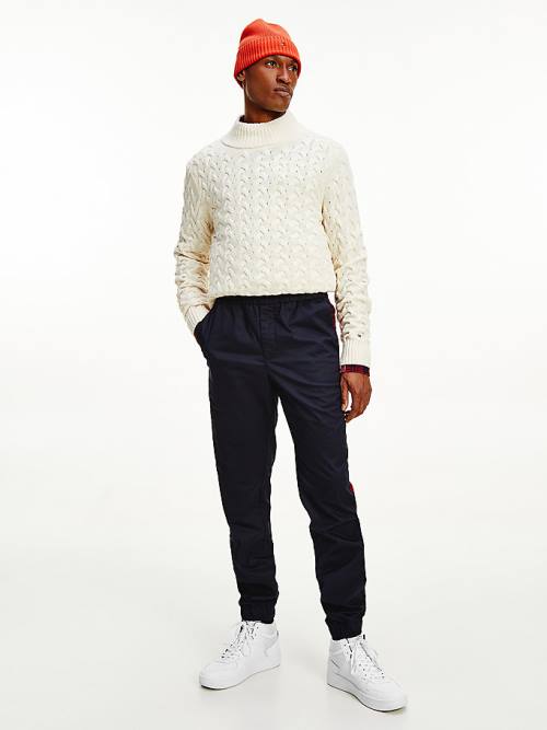 Tommy Hilfiger TH Tech Modern Relaxed Cuffed Chinos Pantolon Erkek Mavi | TH172AGE