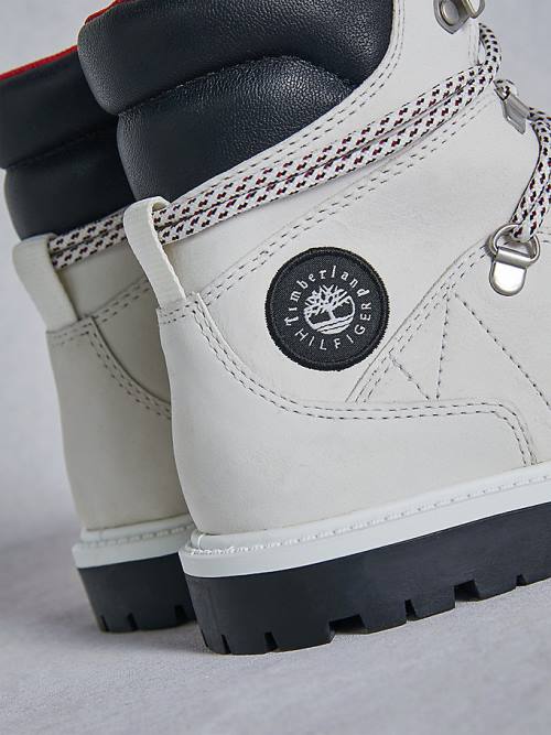 Tommy Hilfiger TOMMYXTIMBERLAND Su Geçirmez Cleated Yürüyüş Bot Kadın Beyaz | TH367PLO