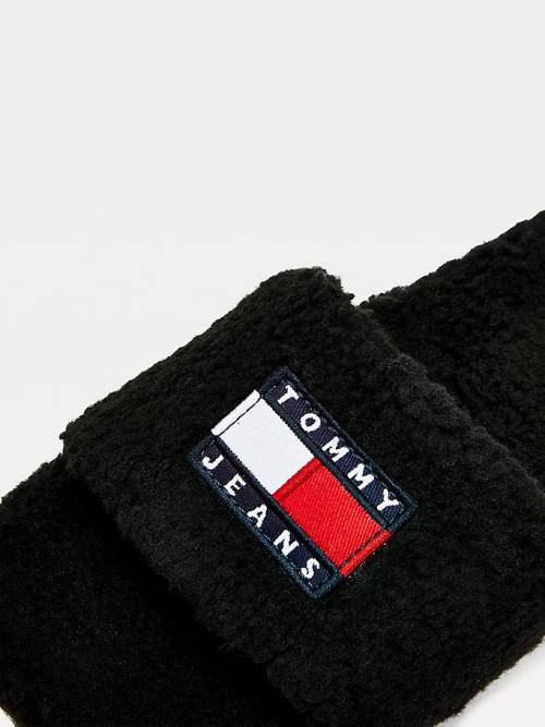 Tommy Hilfiger Tommy Badge Sherpa Slides Sandalet Kadın Siyah | TH392GXS