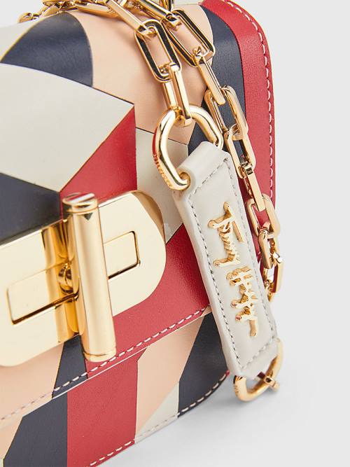 Tommy Hilfiger Turn Lock Small Deri Crossover Çanta Kadın Bej Rengi | TH672LMD